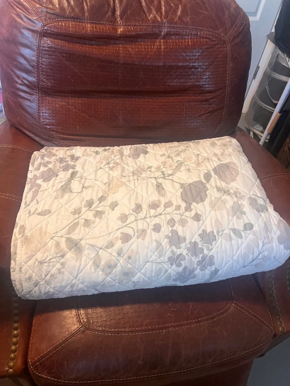 Joie Floral Cotton-Blend 88”X92” Full/Queen, Like New!